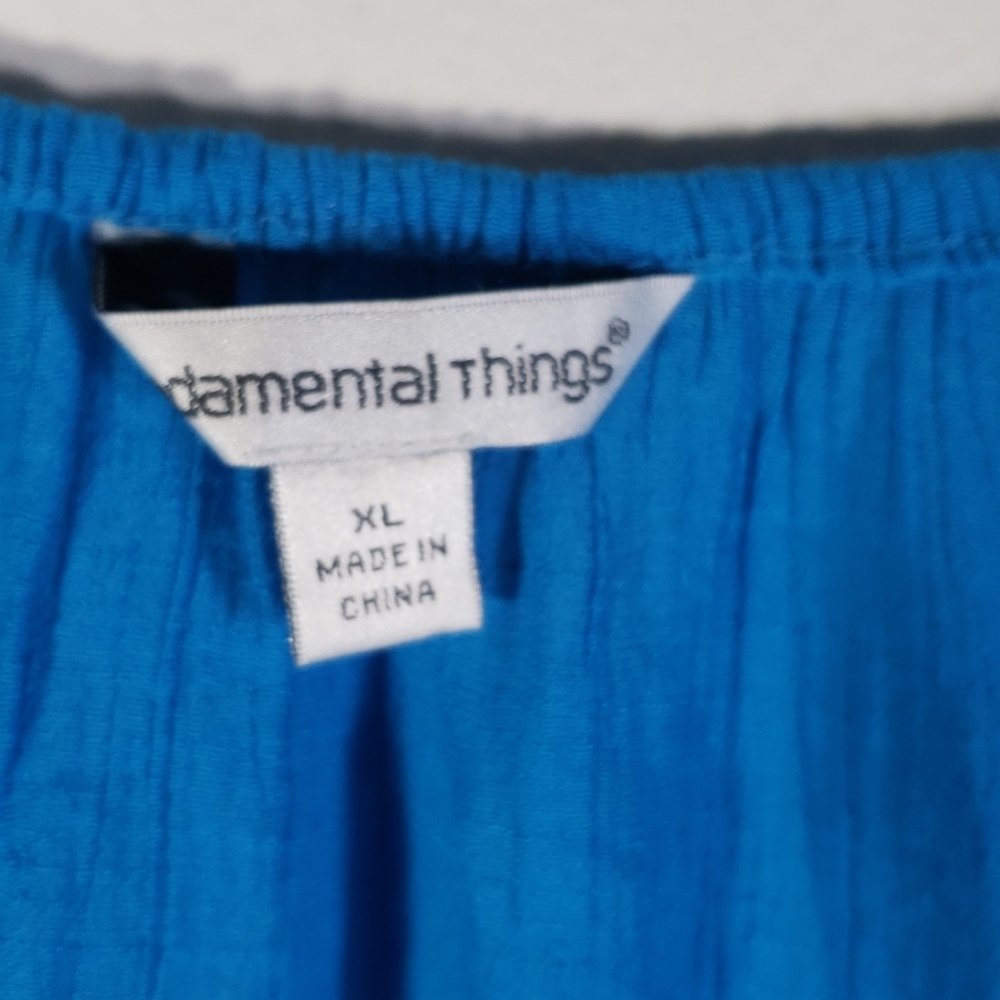 FUNDAMENTAL THINGS  TOP - Picture 5 of 10